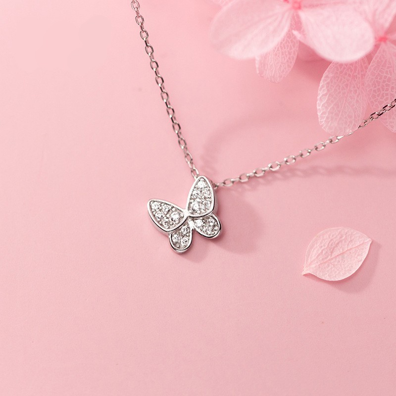 Dây chuyền bươm bướm đính kim cương
